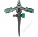 Разбрызгиватель на пике 