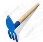 Мотыжка комбинир. 3-х зуб,лепесток-грабли,дерев.ручка (10)