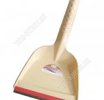 Совок мягкая кромка .22х16см,вертикальн.ручка L25см , бежевый (30) 