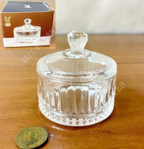 Солонка с крышкой h7см d6,7см 