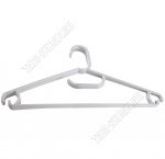 Вешалка (пластик) р.48-50 L42см Н-р 3шт, св.серый (32)